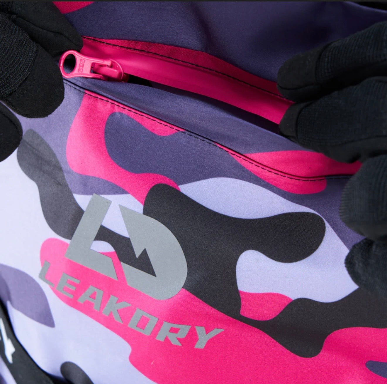 LEAKDRY-MUDWISER WADERS